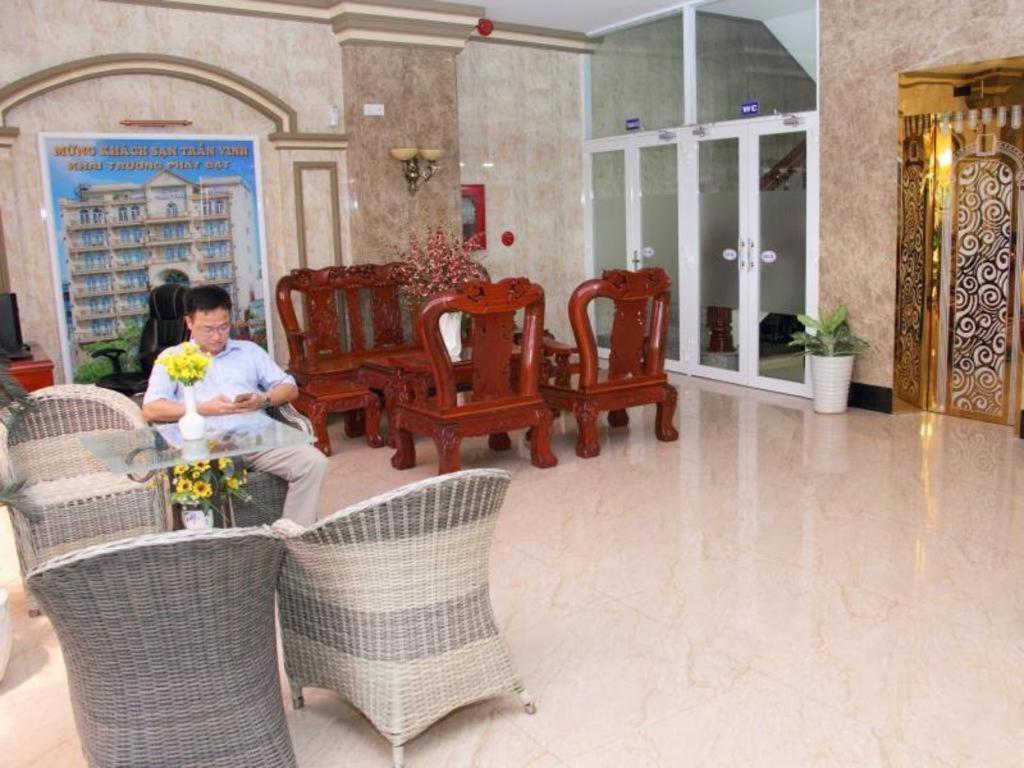 Tran Vinh Hotel Bac Lieu Exteriör bild