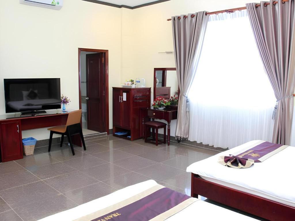 Tran Vinh Hotel Bac Lieu Exteriör bild