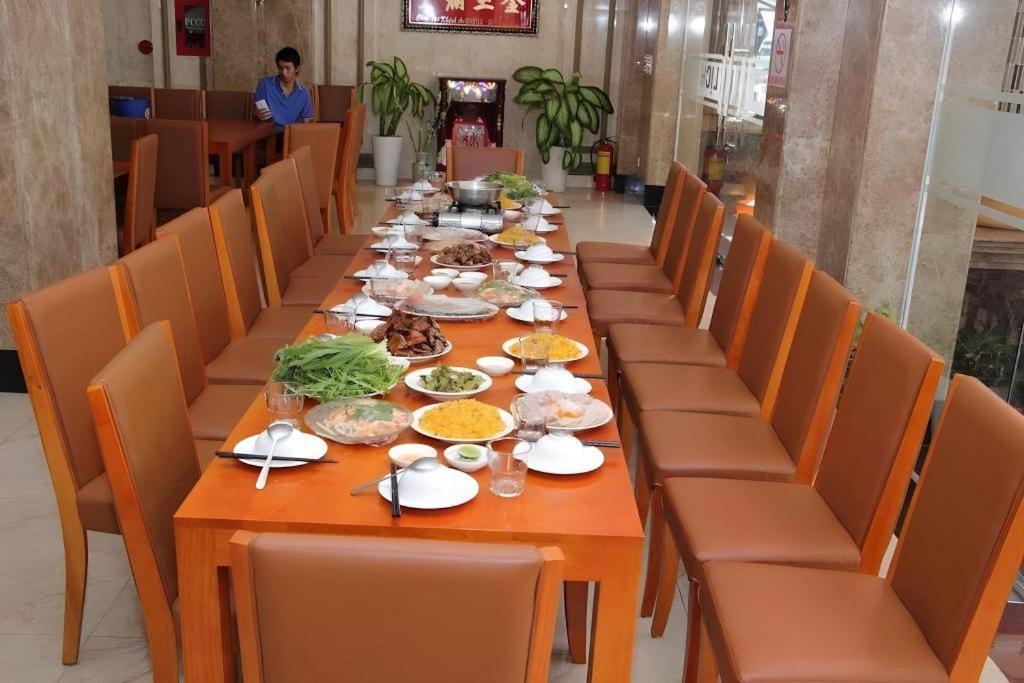 Tran Vinh Hotel Bac Lieu Exteriör bild